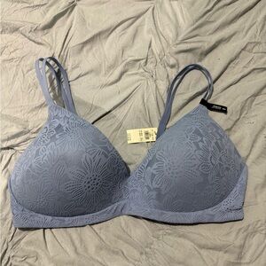 Light Blue Lace Wireless T-Shirt Bra - 38DD Women Intimates